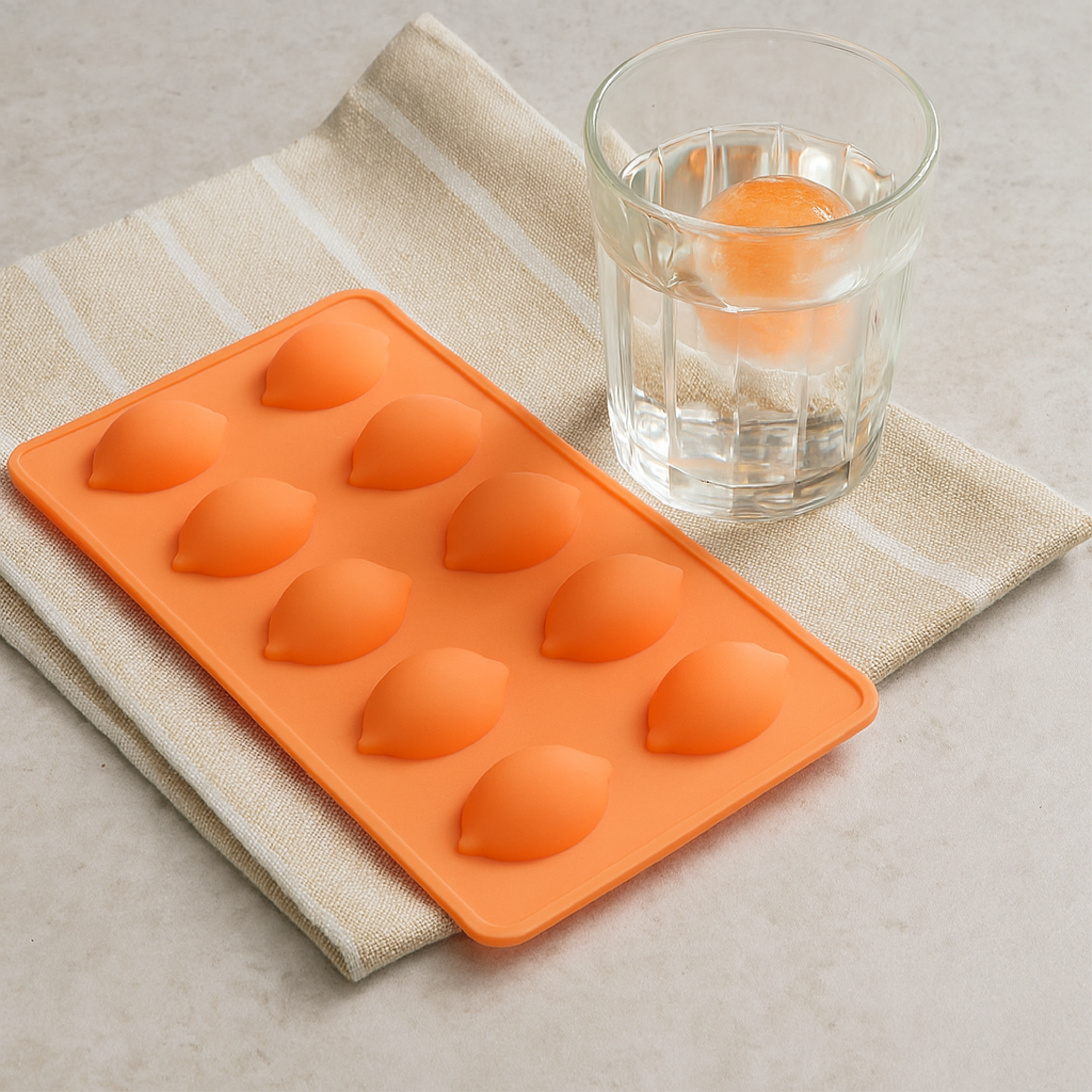 Bandeja para moldes para cubitos de hielo - Silicona - En diseños variados
