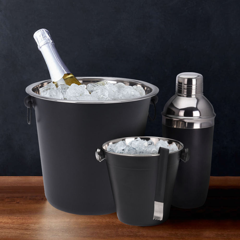 Stainless Steel Bar Set of 4 with 500ml Cocktail Shaker, 1 Ice Bucket, 1 champagne cooler and 1 Tong is a all in 1 cocktail set for bars, home bars, events and parties. The ice buckets will keep your wine, brandy, vodka and other beverages cold. Dishwasher safe, but hand washing is recommended. Size packed: 23 x 23 x 23cm. Bags Direct wholesale online shop A12405600